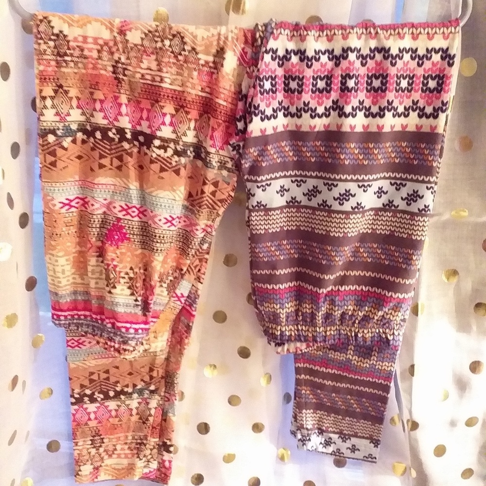 2/$10 Legging Bundle, 2 pairs , both sz M